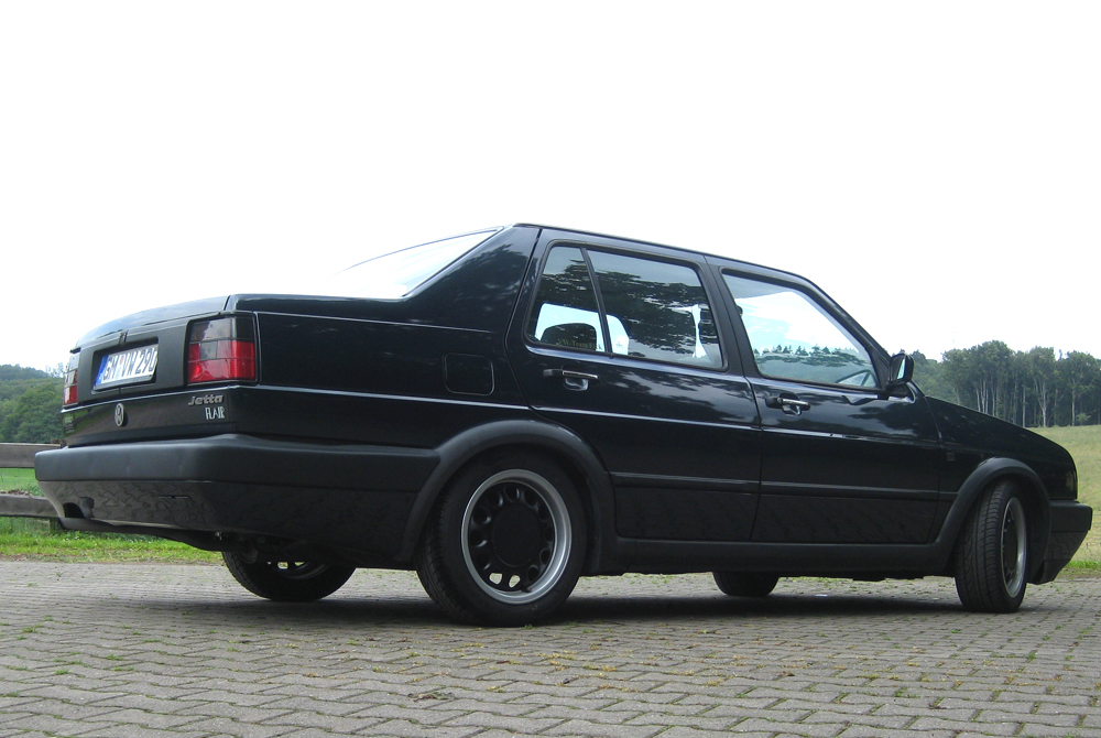 Jetta Blau