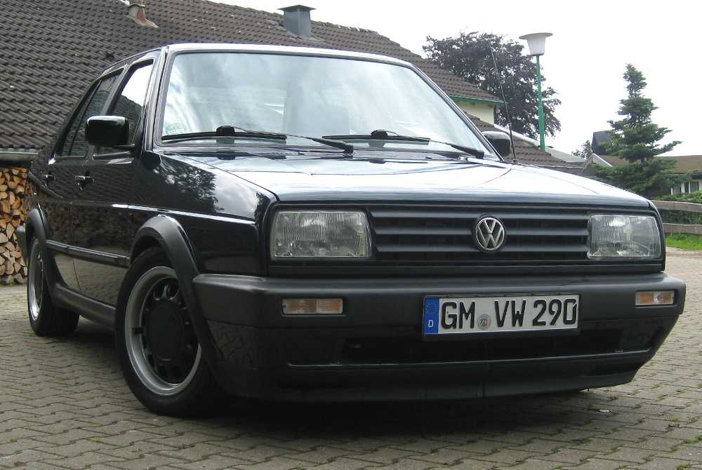 Jetta Blau
